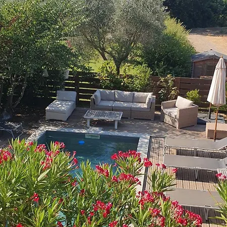 Mas Des Touailles Villa *